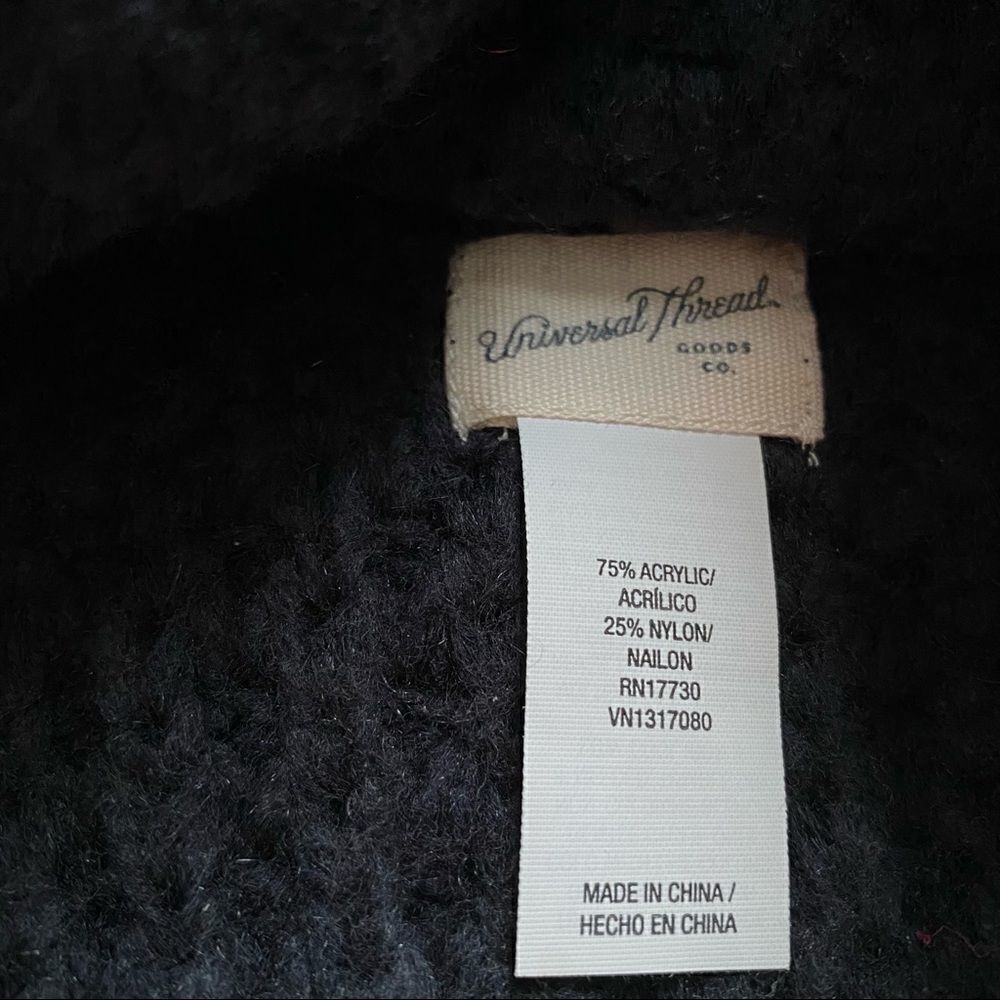 Universal Thread Women’s Beanie Knit Hat - Picture 2 of 3